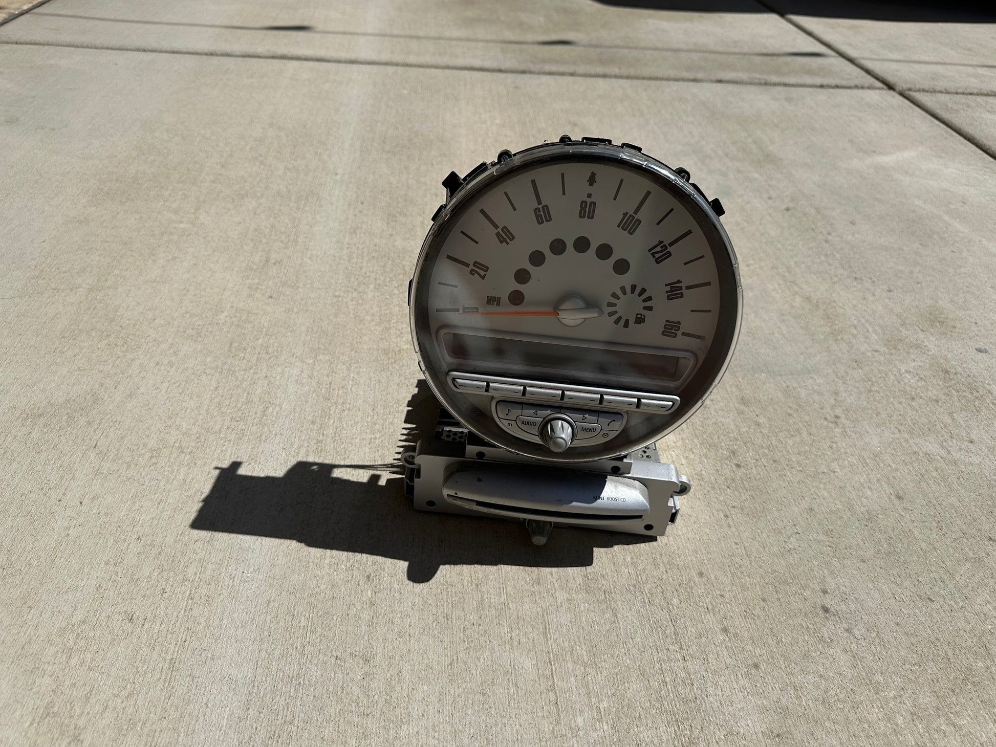 2010 Mini Cooper S Odometer Cluster with Radio